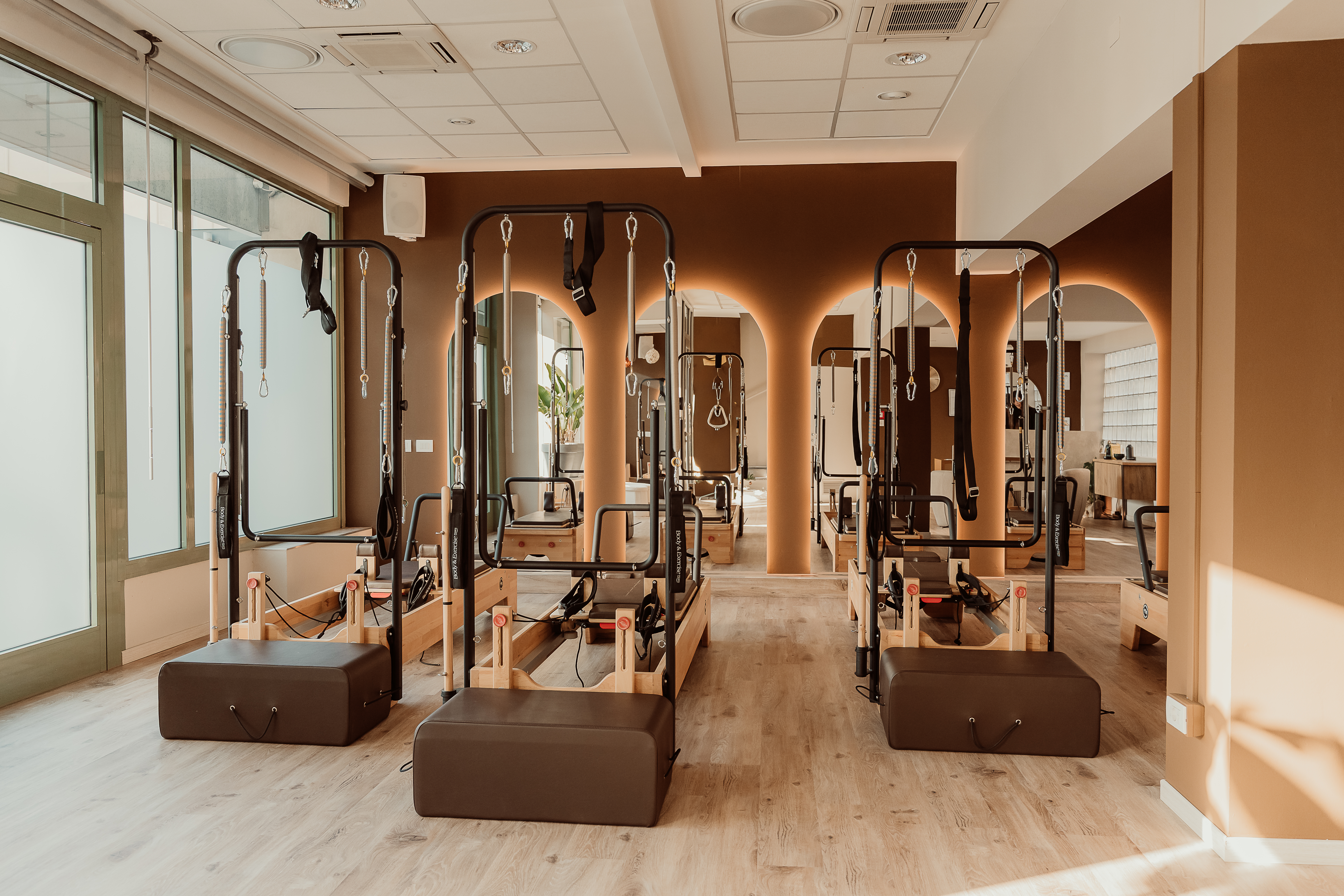 Sala reformer BE YOU — studio privato con attrezzatura professionale